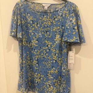 Brand new Liz Claiborne blue and yellow flower blouse